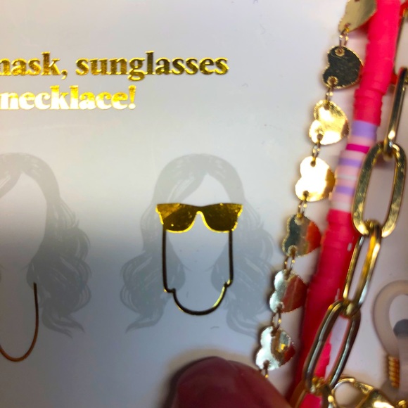 Multi-Wear Fashion Chain - Picture 4 of 10